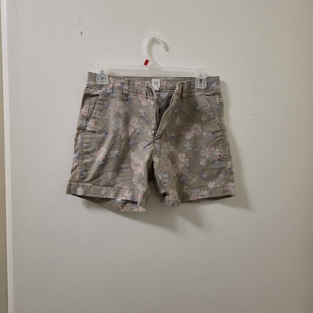 GAP Beige Floral Shorts